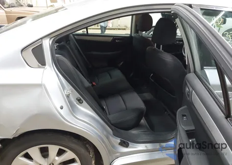 2016 Subaru Legacy 2.5I Premium z USA, uszkodzony, nr VIN 4S3BNAC62G3053419